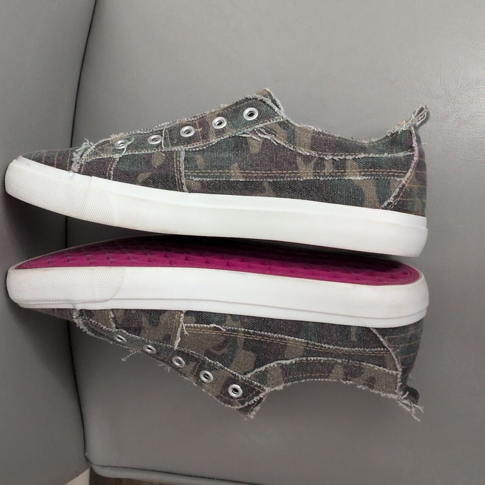 Corky's Babalu Slip On Sneakers - Picture 4 of 6